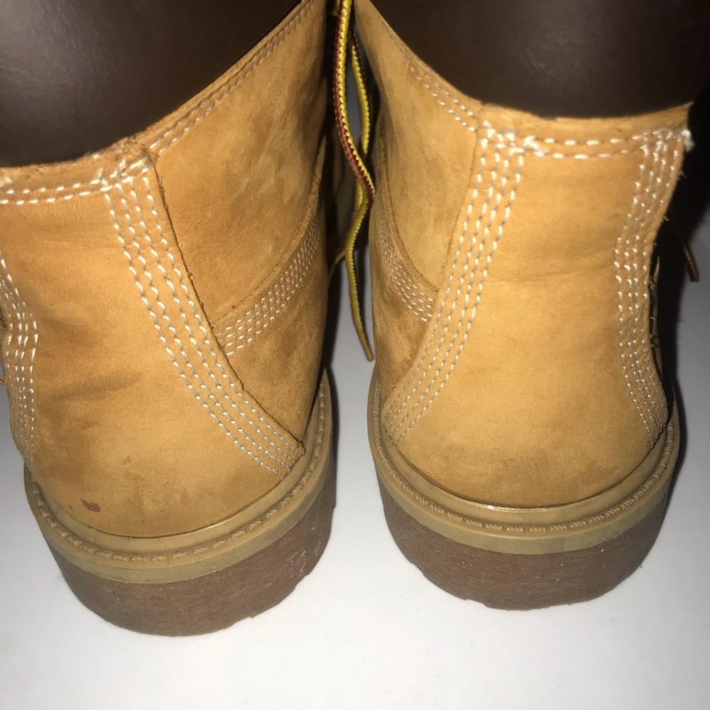 Timberland Boots - Picture 2 of 5